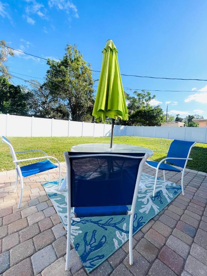 3 Miles To Siesta Key #1 Beach In America Sarasota Exterior foto